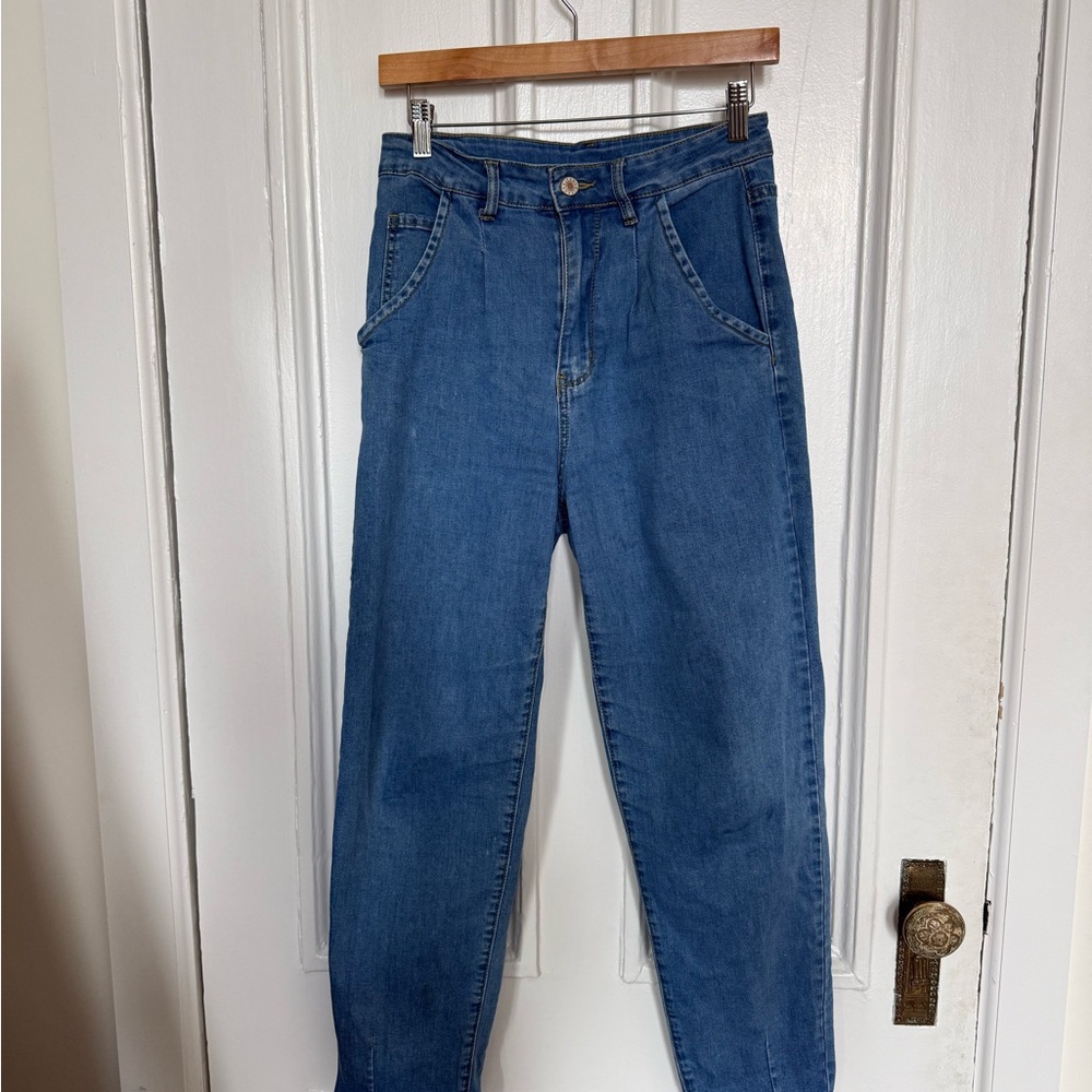 4 pairs of  Women's jeans